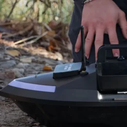 Pack Dark Water NG Bait Boat + 2 Batteries Supplémentaires